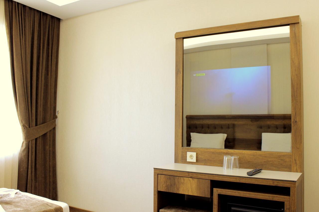 Hotel Buyuk Paris Istanbul Ngoại thất bức ảnh