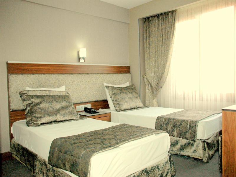 Hotel Buyuk Paris Istanbul Ngoại thất bức ảnh